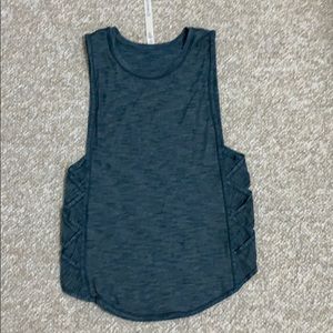 NWOT lululemon muscle tank